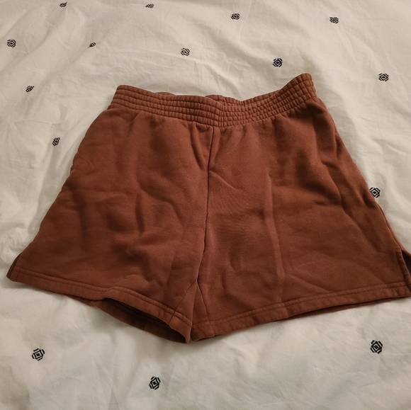 TNA Cozy Fleece Perfect 5" Sweatshorts - Picture 1 of 4